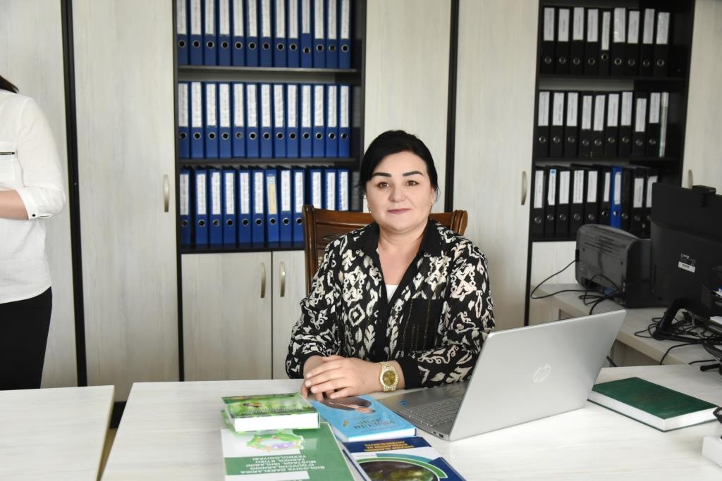 Hakimova Ruxsatoy Begmurodovna